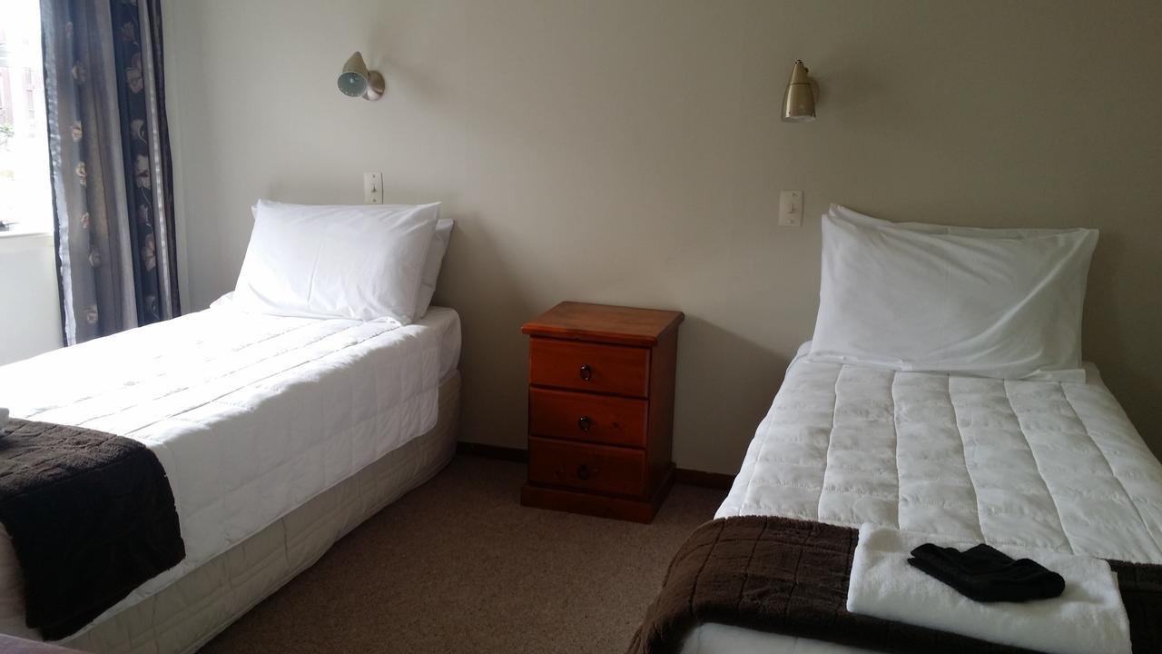 Fountain Court Motel Tauranga Bagian luar foto