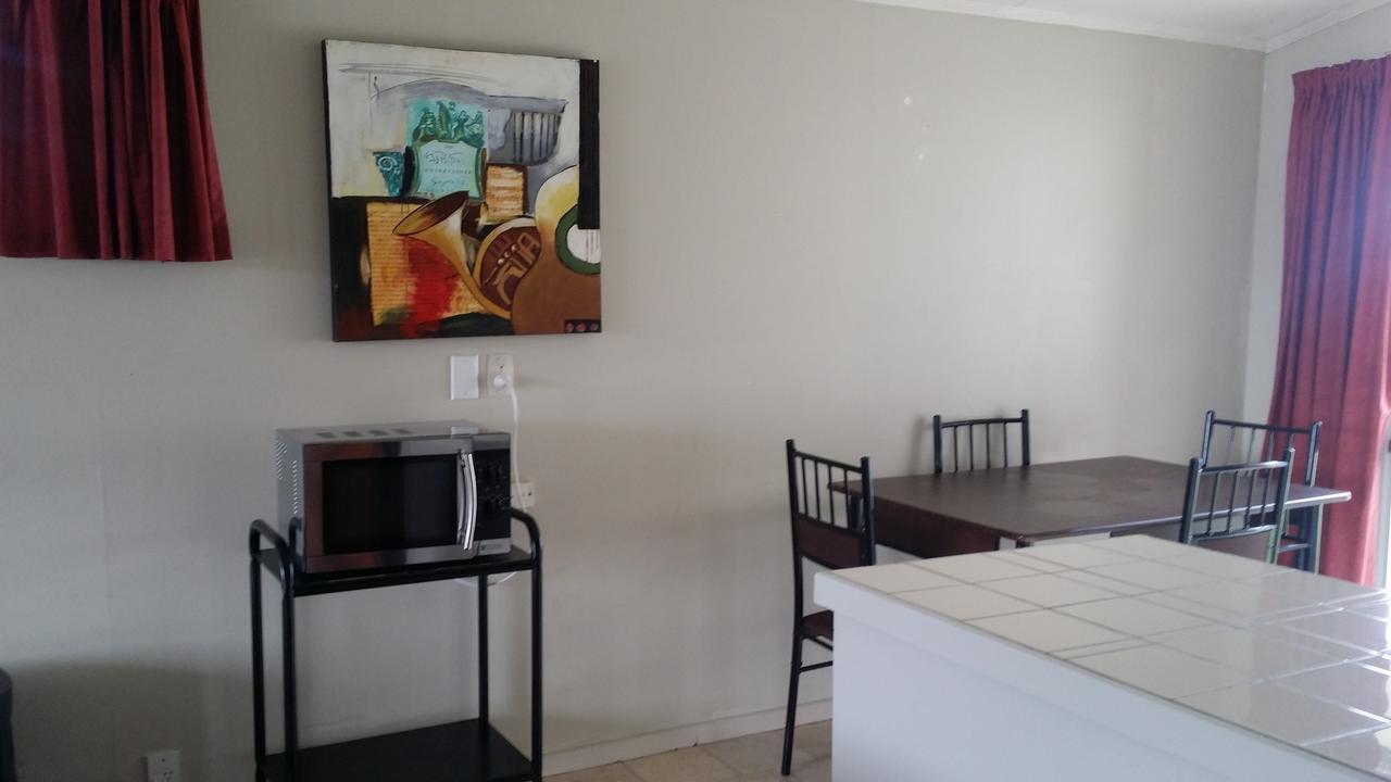 Fountain Court Motel Tauranga Bagian luar foto