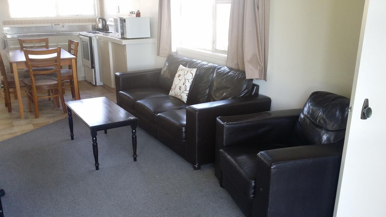 Fountain Court Motel Tauranga Bagian luar foto