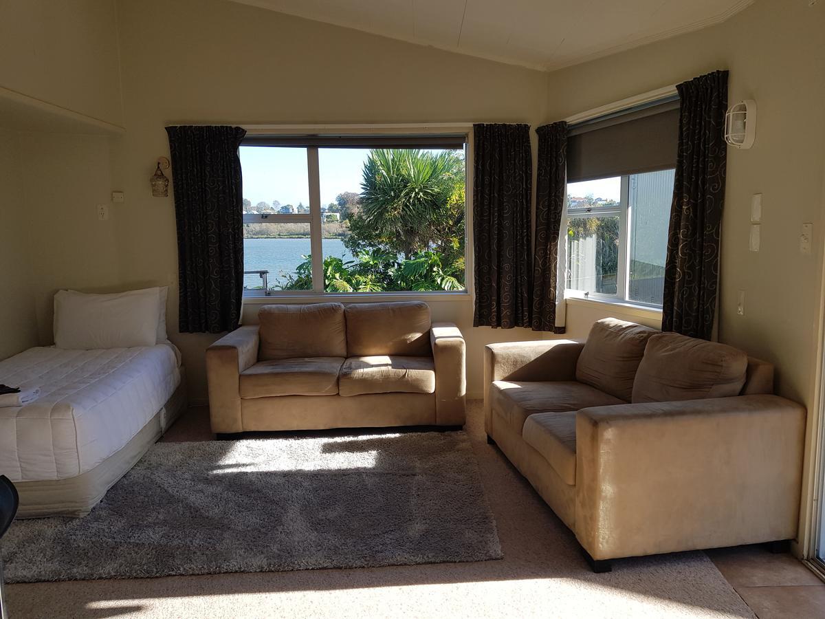 Fountain Court Motel Tauranga Bagian luar foto